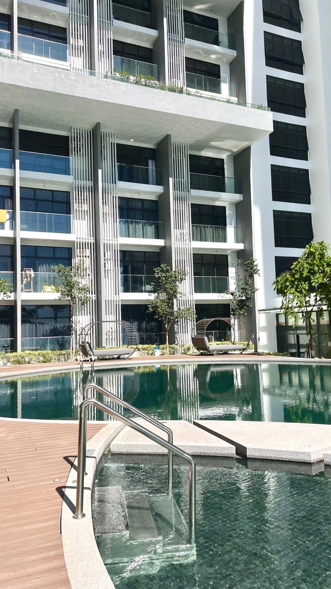 The Shore Executive Suites By Ys Luxury Kota Kinabalu Buitenkant foto