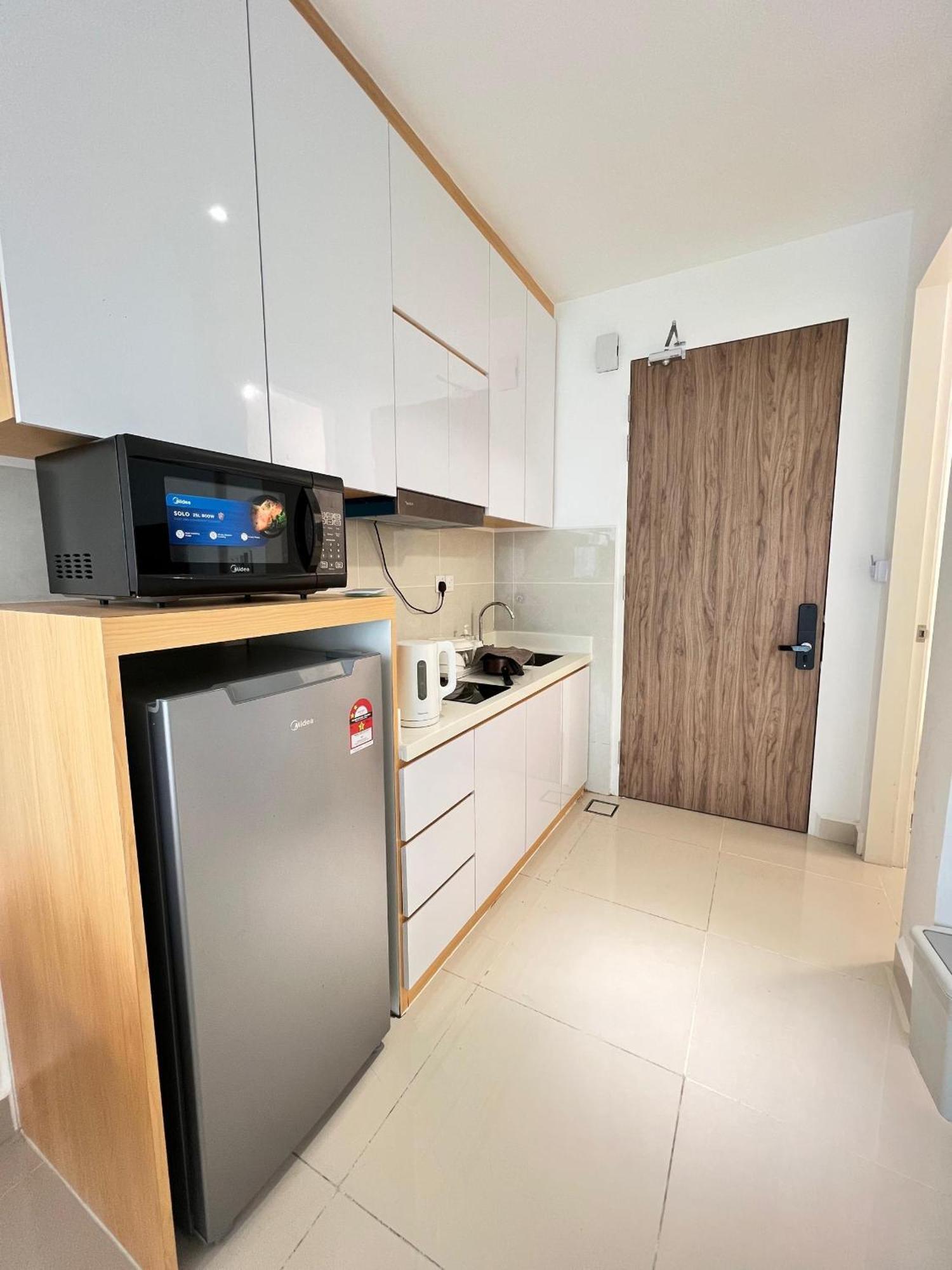 The Shore Executive Suites By Ys Luxury Kota Kinabalu Buitenkant foto
